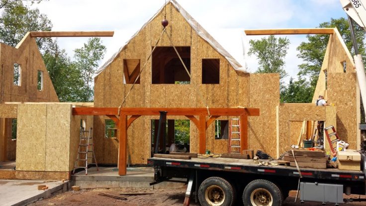 Presque Isle, WI | Custom Home | Custom Timber Frames